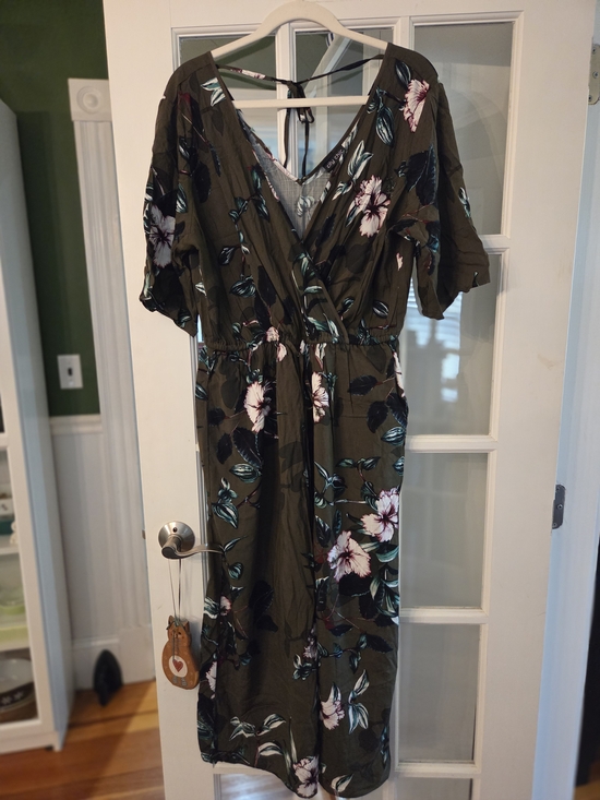 City Chic Pants - City Chic Floral Olive Green Midi Jumper - Women - Size 14